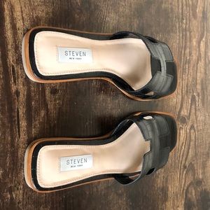 Steven New York by Steve Madden Women's Hadyn Sandal